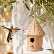 Vogelhuisje toren kegelvormig