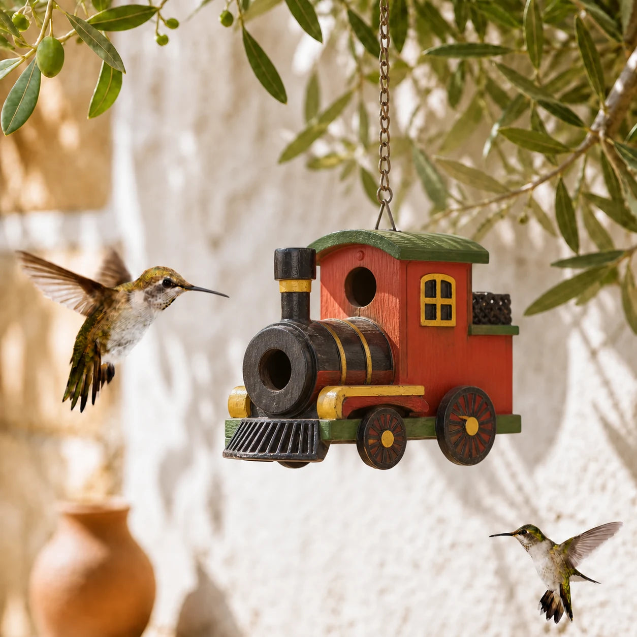 Vogelhuisje decoratief van vorm van trein
