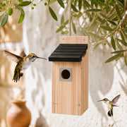 Houten vogelhuisje beige met dak zwart en ingang metaal