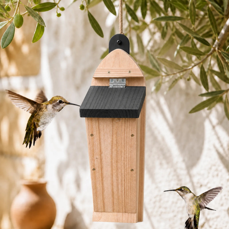 Vogelhuisje taps van hout met ingangen zij