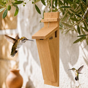 Vogelhuisje vertical van hout met voorkant schuin