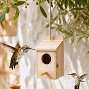Hangend vogelhuisje van hout beige formaat 15 × 15 × 22 cm
