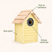 Vogelhuisje geel met dak van dakspanen — foto 4